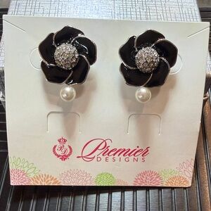 Premier Designs Black and Silver Floral Earrings